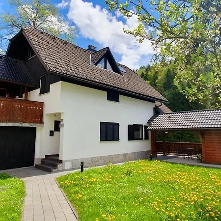 Alpska Astra *